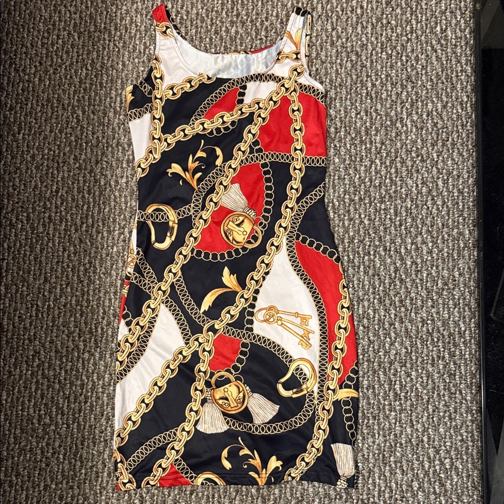 Elegant Chain Print Dress